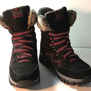 NWOT Fashion Black Faux Suede Boots, Size 36